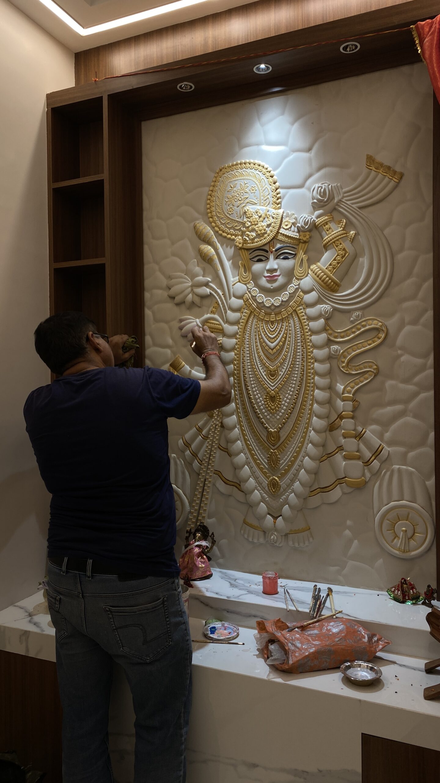 Handcrafted stone sculptures Design